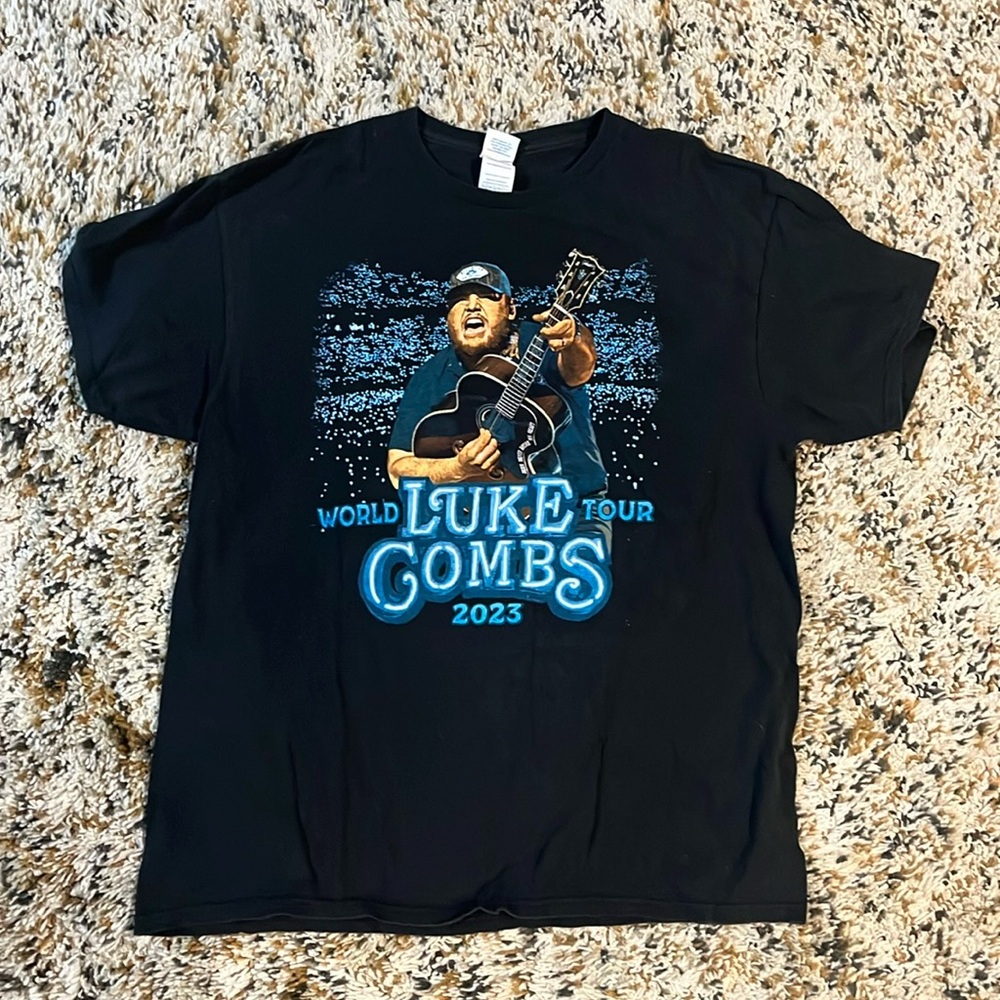 Luke Combs World Tour Tee